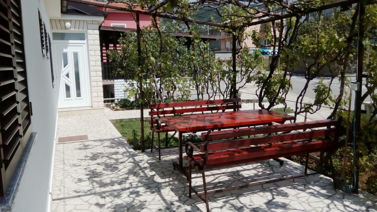 Apartment And Rooms Markovic Senj  Bagian luar foto